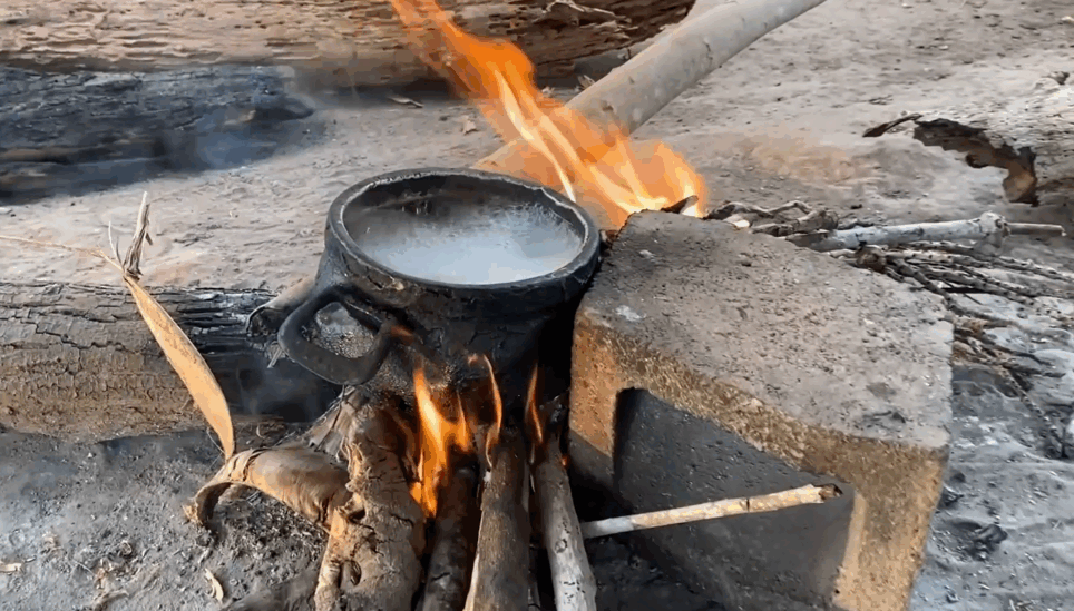 https://staging-coolearth2.picl.co.uk/wp-content/uploads/2025/07/Traditional-fire-in-Ashaninka-community.png