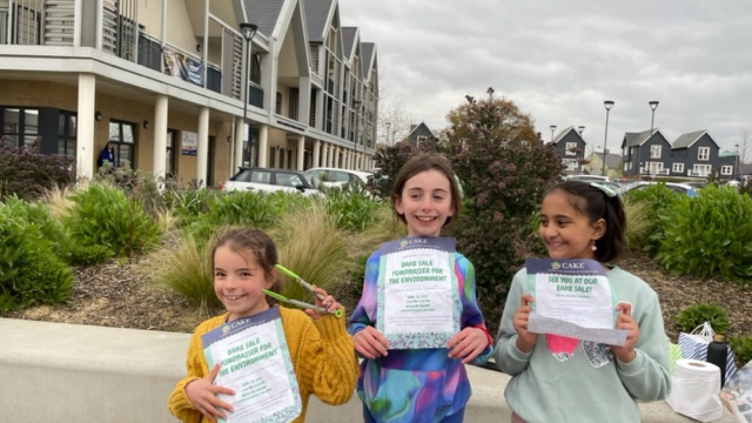 Meet fundraisers Ira, Liliana and Hollie aka CAKE
