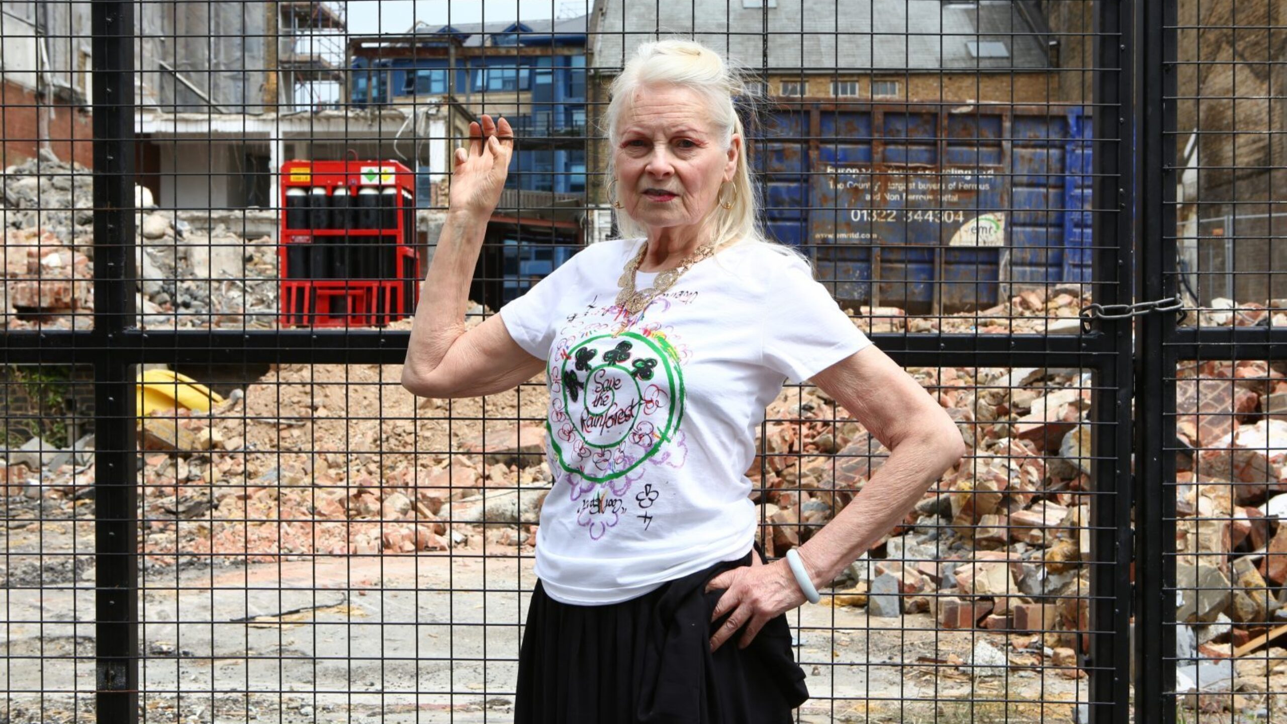 Cool Earth Patron Dame Vivienne Westwood to be honoured with the Swarovski Award for Positive Change